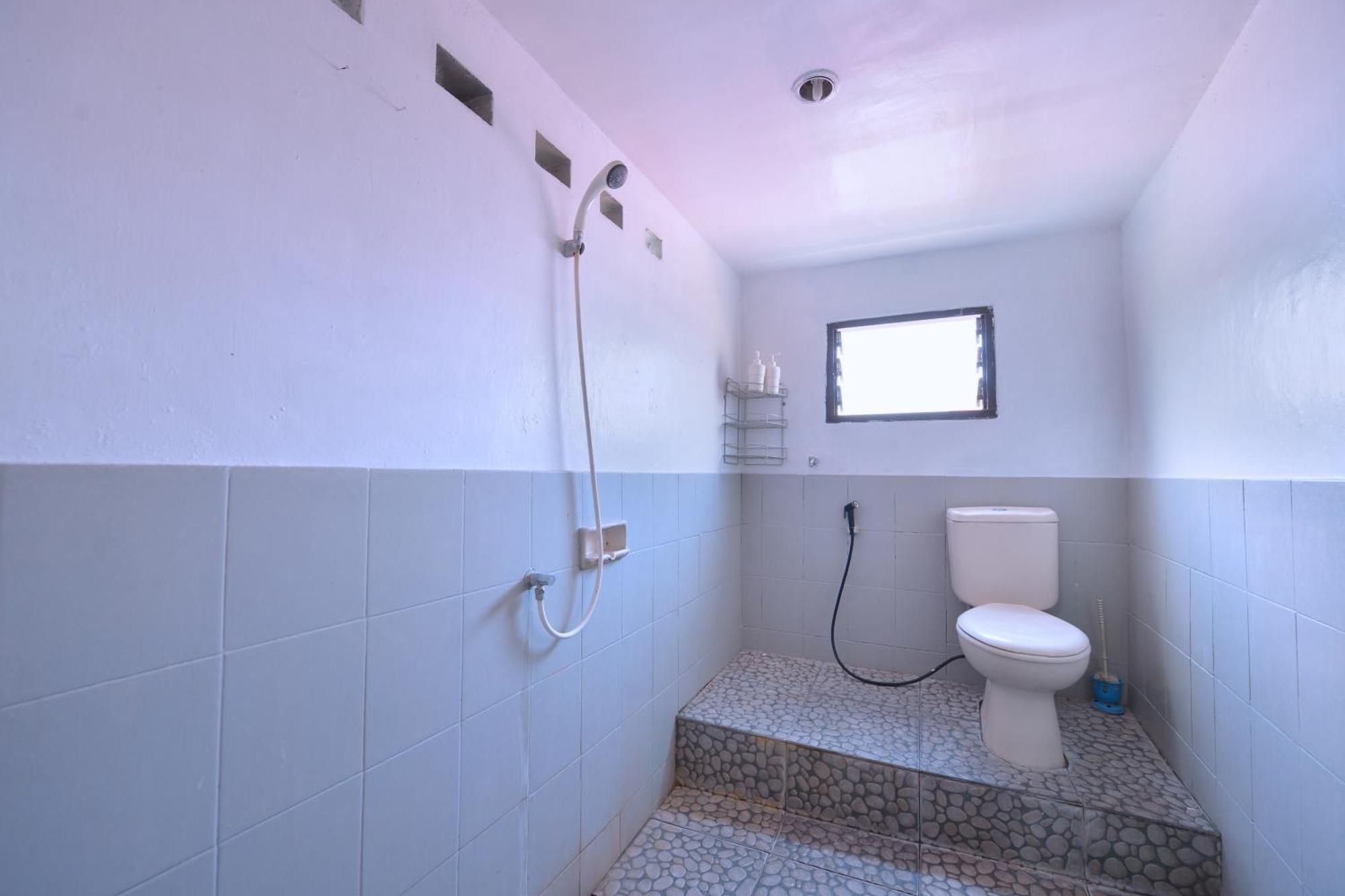Bunk Bed And Breakfast Yogyakarta Exterior photo