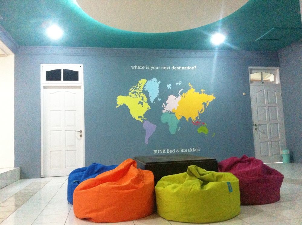 Bunk Bed And Breakfast Yogyakarta Exterior photo