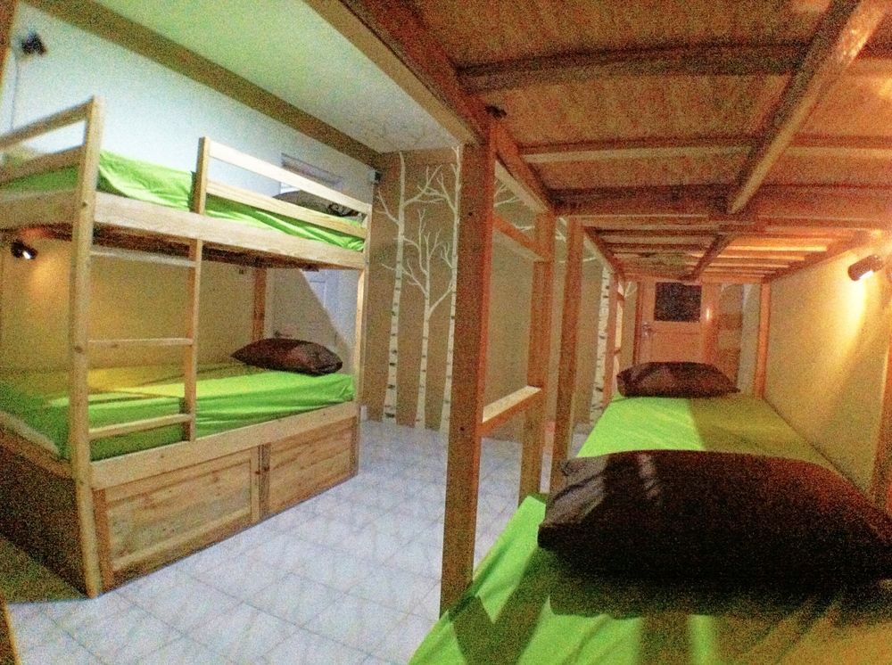 Bunk Bed And Breakfast Yogyakarta Exterior photo