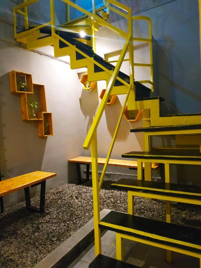 Bunk Bed And Breakfast Yogyakarta Exterior photo